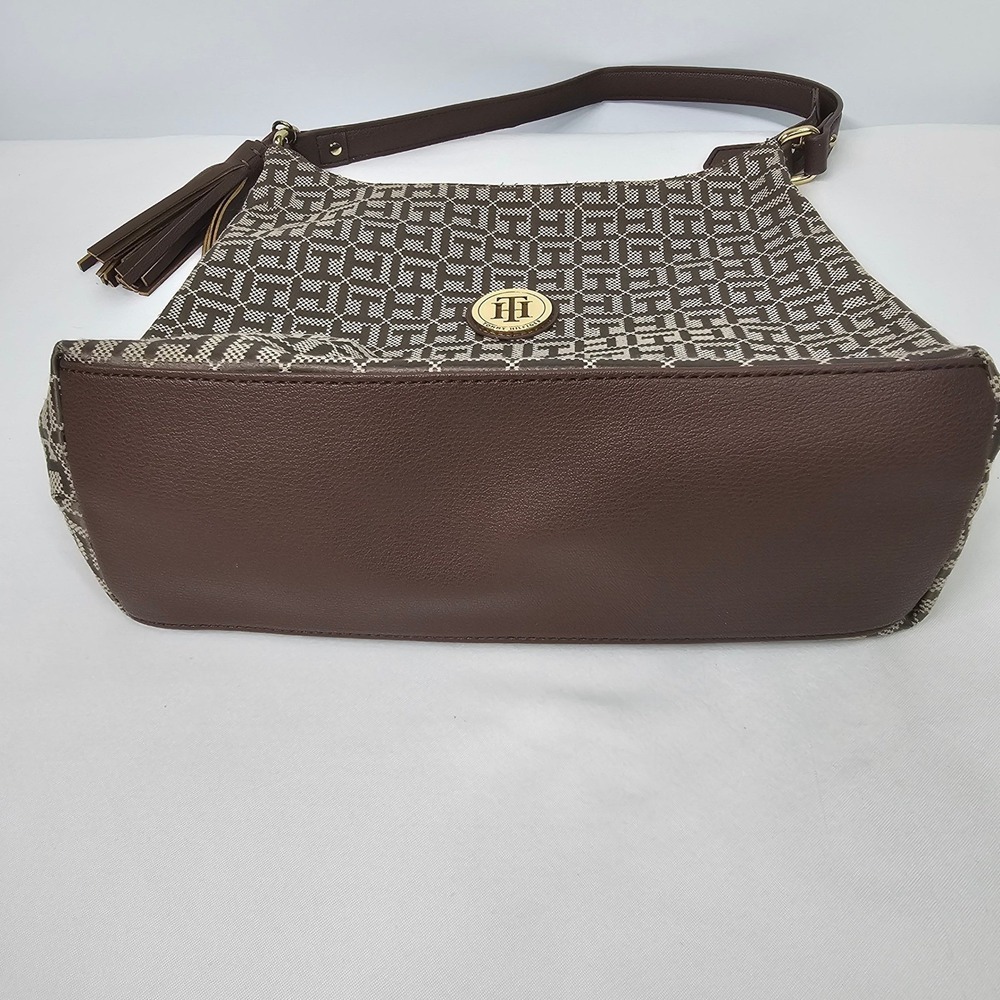 Tommy Hilfiger Hobo Bag Shoulder Purse Monogram Brown Tassel Logo Canvas Medium - Picture 10 of 16